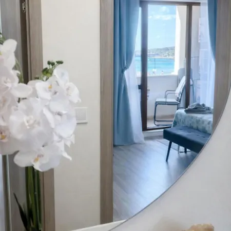 Two Bedrooms Four Seasons - Free Parking - Complex Carpe Diem Balchik