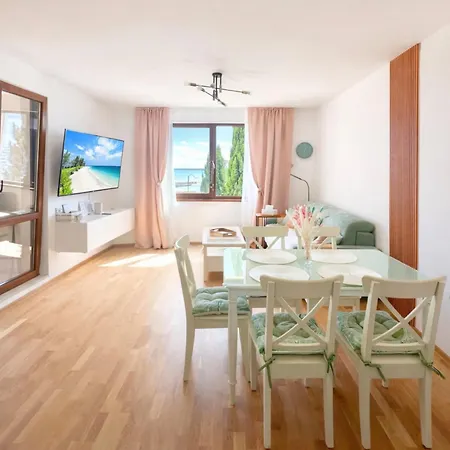 Appartement Two Bedrooms Four Seasons - Free Parking - Complex Carpe Diem Balchik